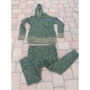 CAbi Green Camouflage Marathon Jacket & Leggings Set Sz Small